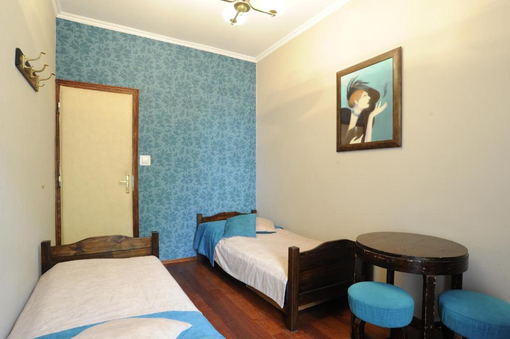 Zweibettzimmer mit Gemeinschaftsbad